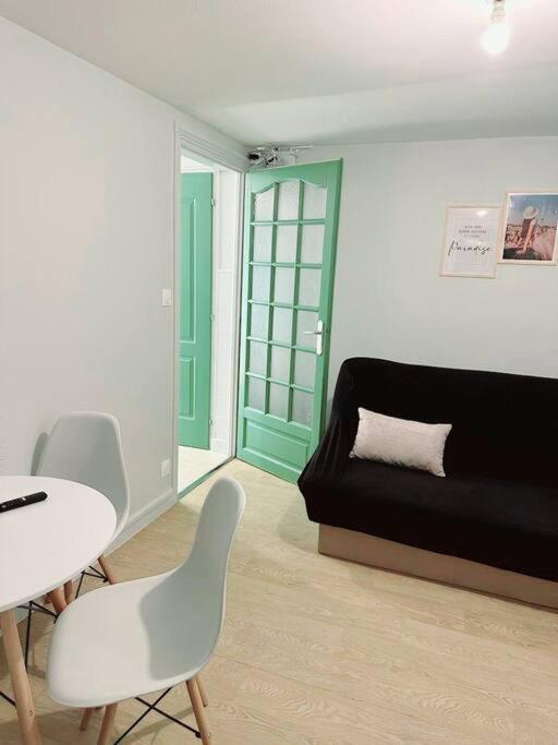 Grand Appartement Peripherie De Paris Et N1 "Appart'6" П'єррфітт-сюр-Сен Екстер'єр фото